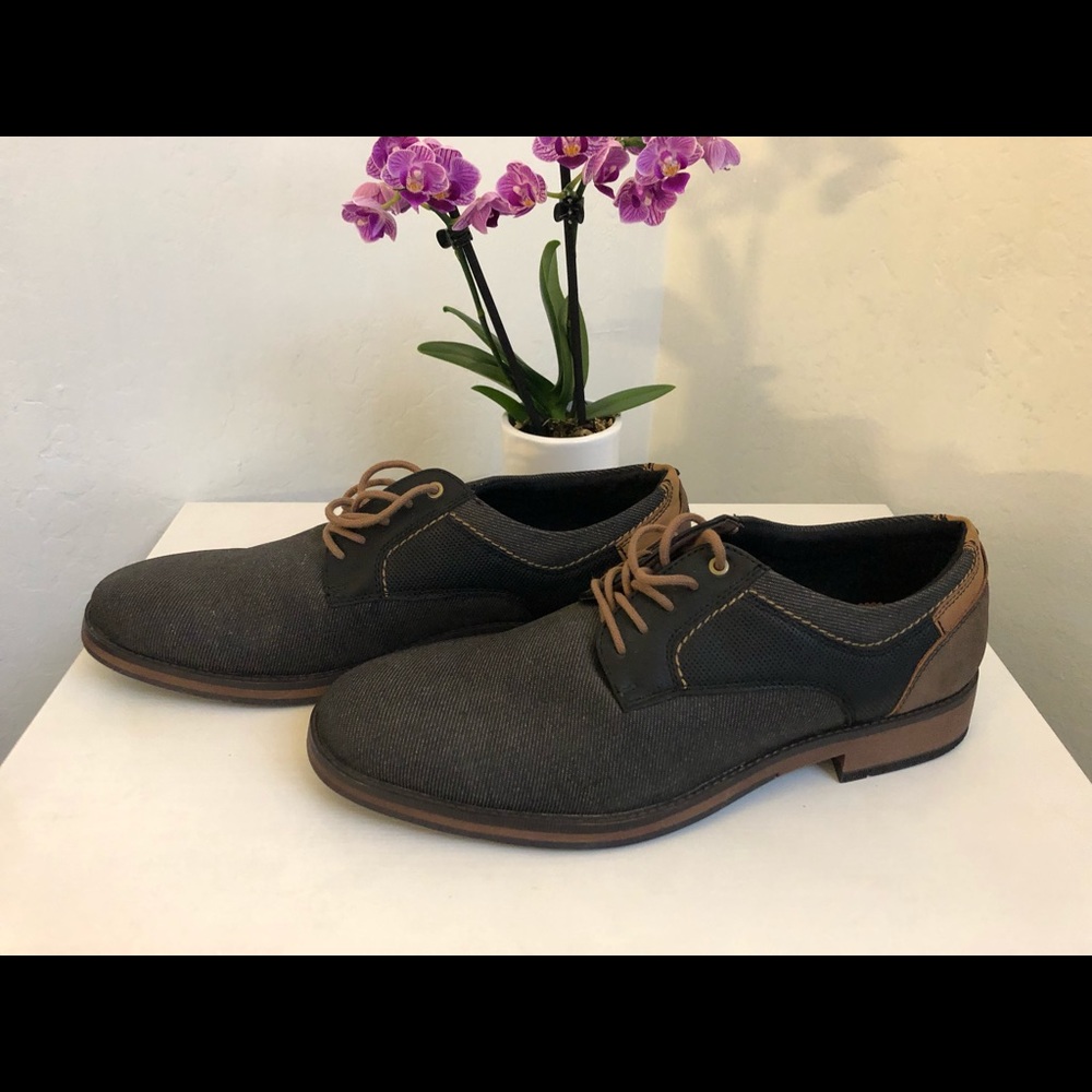 Men’s comfortable dress shoes